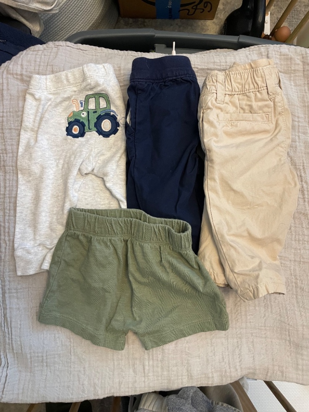 3-6mo bundle - Picture 2 of 3